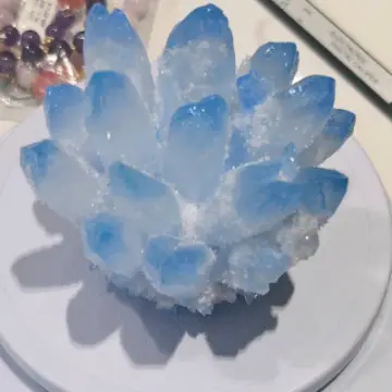 蓝色水晶簇